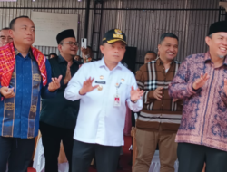 Bacawako Jambi H Abdul Rahman dan Gubernur Al Haris Kompak Hadiri HUT GBKP ke-37