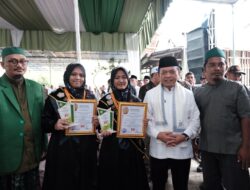 Gubernur Al Haris Berikan Hadiah Umroh Santri Hafidz 30 Juz Ponpes Nurul Jadid Singkut