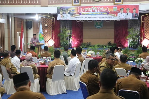 Wagub-Sani-Awali-Halal-Bihalal-Pemprov-Jambi-di-Kota-Sungai-Penuh