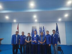 Al Haris dan Zola Kompak Hadiri Penyerahan SK Ketua DPD Tanjab Timur ke Zumi Laza