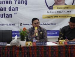 Faizal Riza Jelaskan Peran dan Fungsi Lembaga Legislatif kepada Mahasiswa Fisipol Unja