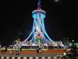 Pungli Berkedok Juru Parkir Resahkan Pengunjung Tugu Keris Kota Jambi