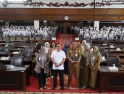 Sekretaris Komisi III DPRD Provinsi Sambut Kunjungan Siswa-siswi SMAN 4 Kota Jambi