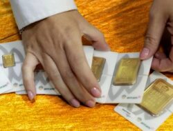 Pemilik Emas Antam Full Senyum! Harganya Hari Ini Naik Rp5.000