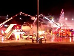 Pesawat Airbus Terbakar di Bandara, 176 Orang Dievakuasi