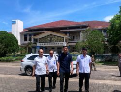 Ketua DPRD Jambi Pantau Langsung Tes CAT PPDB di SMA Titian Teras