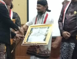 Ki Sawang Jati Terima Penghargaan “The Best Spiritual Berprestasi 2025” di HUT FKPPAI