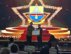 Gubernur Al Haris Raih Penghargaan Akreditasi Kearsipan Tingkat Nasional, Dengan Kategori “Sangat Memuaskan”